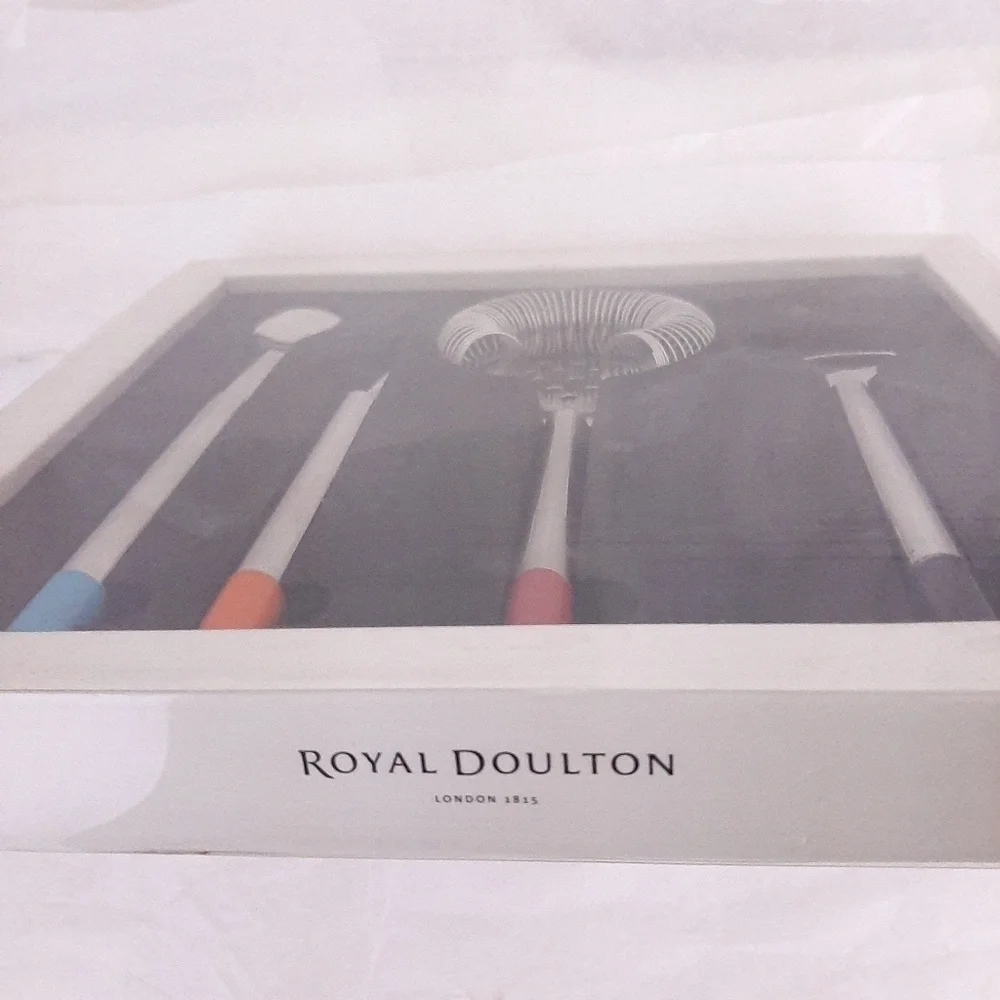 Royal Doulton Metal Mixing Bar Set Drinks cocktail party entertain 4 pc set NWT